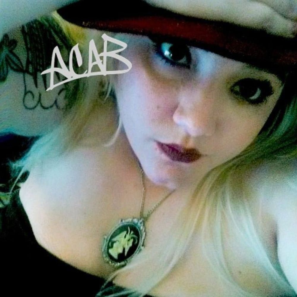 Meet your Posher, Kelsey